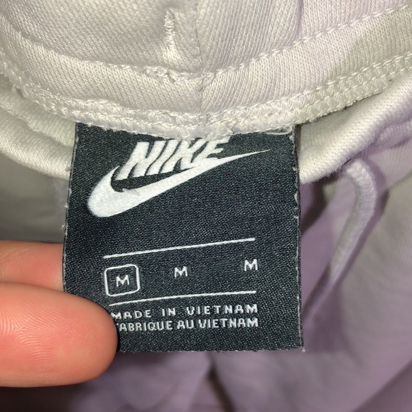 Nike size medium off white Nike Sportswear Essential Fleece Light Bone Jogger​​ - Picture 4 of 11